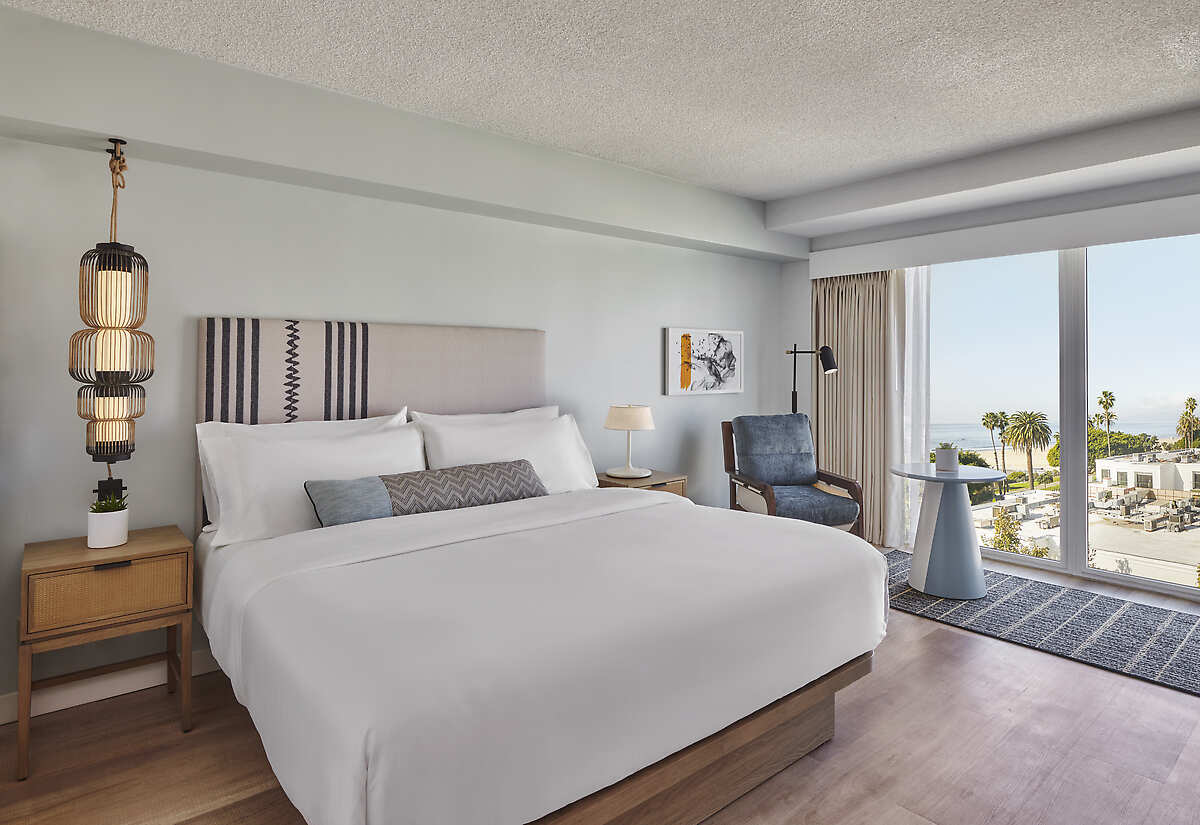 The Pierside Hotel Santa Monica The Hotel Collection Amex Travel Ch