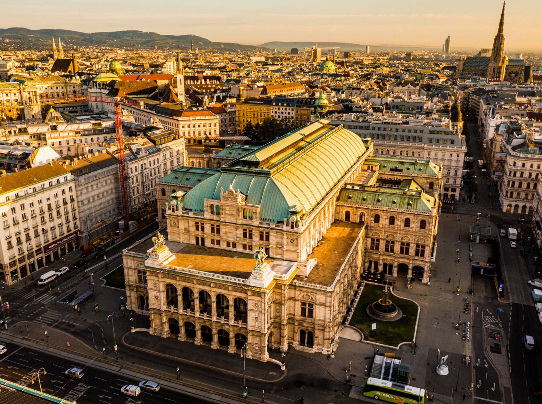 Berühmte Opernhäuser weltbekannter Metropolen | AMEXcited