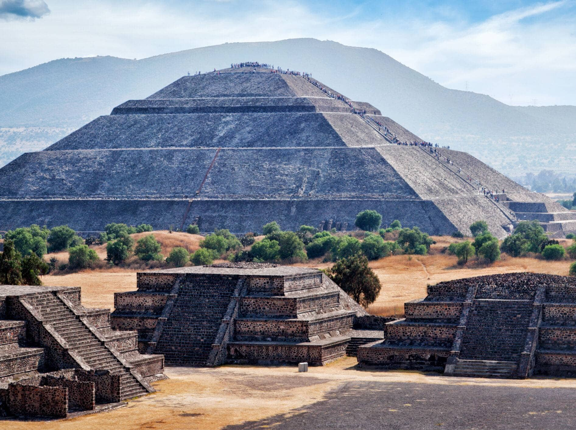 Wie hoch ist die höchste Maya Pyramide?