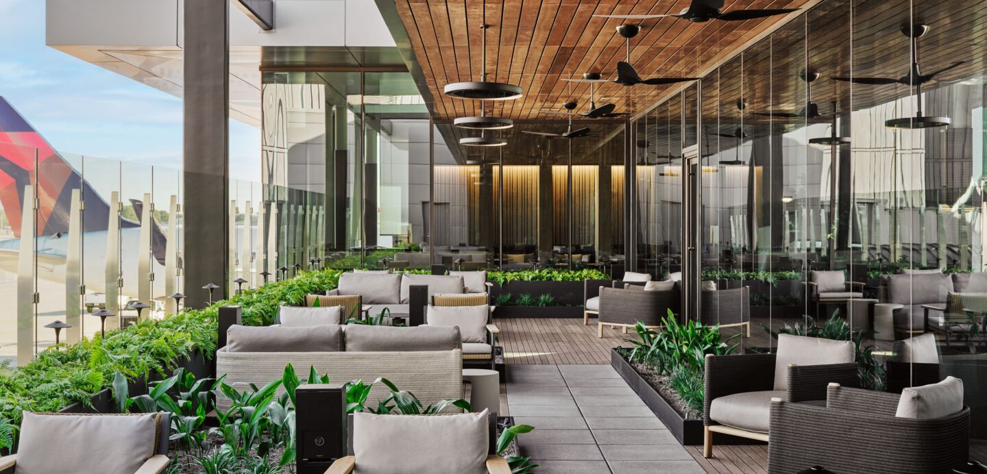 Centurion Lounge ATL_Architecture_Airside_Terrace_0725_A_V3