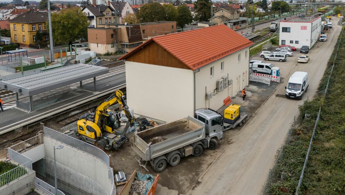 Neue elektronische Stellwerke für die Riedbahn