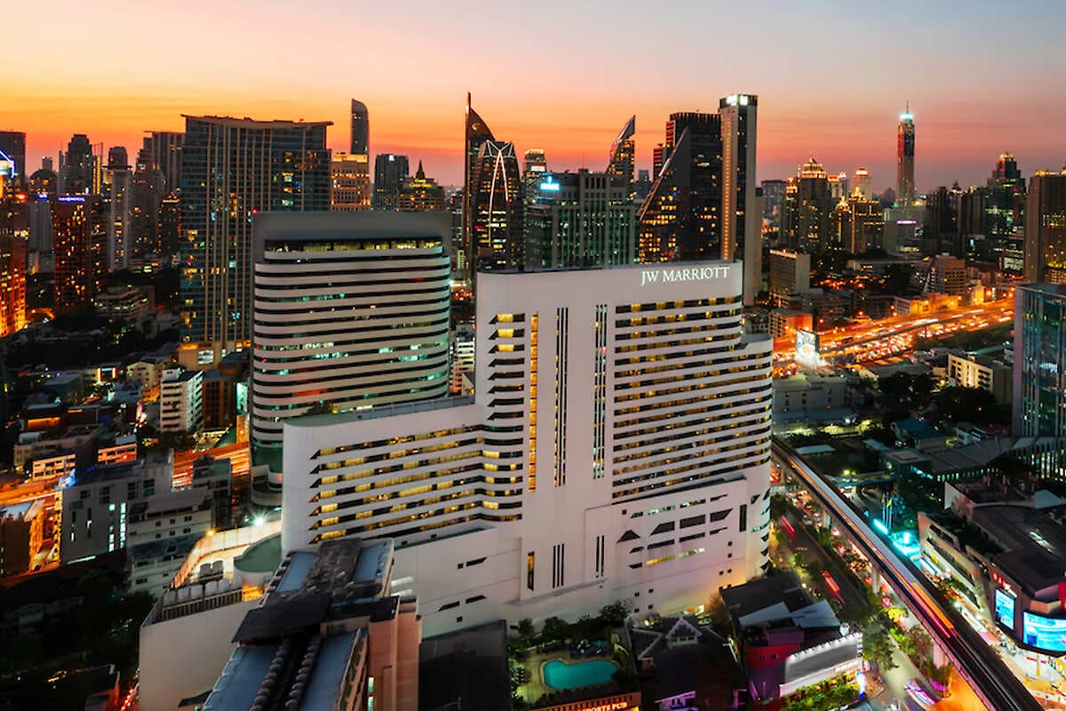 JW Marriott Hotel Bangkok | The Hotel Collection | Amex Travel AZ