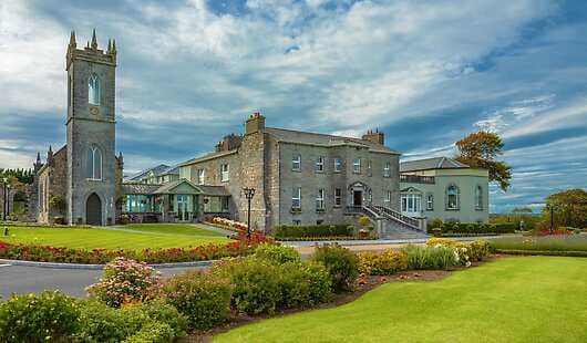 Ashford Castle | Fine Hotels + Resorts | Amex Travel SA